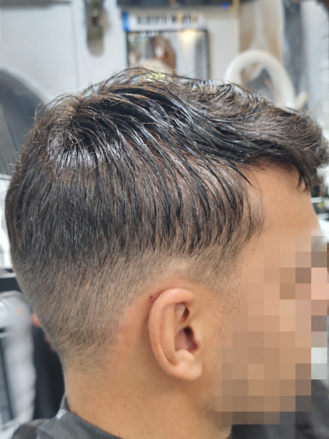 Integración del peinado y los laterales en fotografía facilitada por My Special Hair.